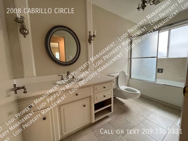 Photo - 2008 Cabrillo Cir
