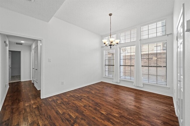 Photo - 1205 Olde Towne Dr