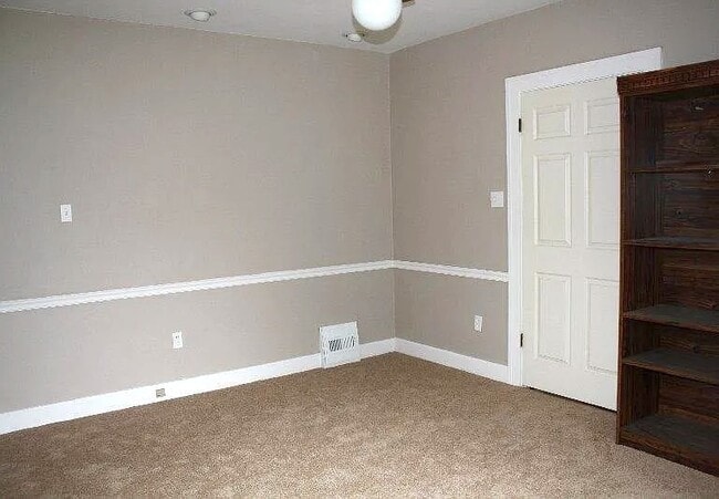 Photo - 3816 W Main St