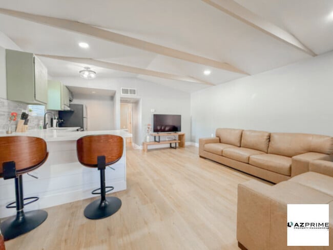 Photo - Make Yourself at Home in This Cozy 1/1 Pho...