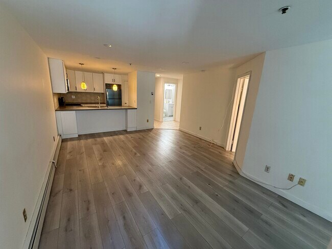 Photo - 1115 Willow Ave Unit 6