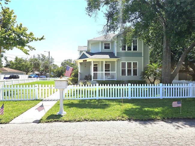 Photo - 7402 S De Soto St