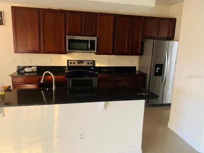 Photo - 2454 Hamlet Cir