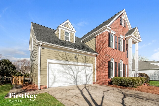 Photo - 6619 Hawksnest Dr