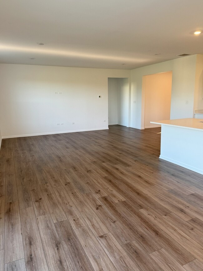 Photo - 10891 Thomas St