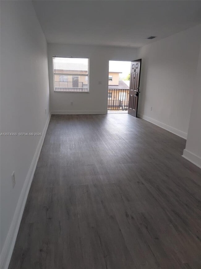Building Photo - 5441 W 24th Ave Unit 73