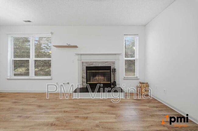 Photo - 3209 Jade Ct Unit #104