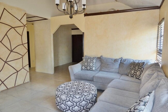 Photo - 4544 La Cienega Ln