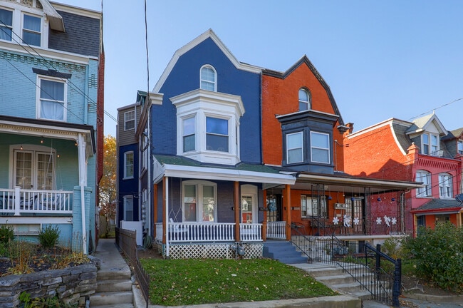 Photo - 22 N Broad St