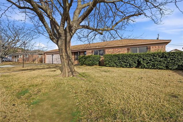 Photo - 306 Texoma Dr