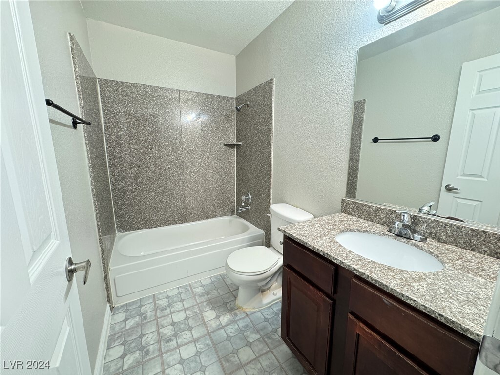 Photo - 5170 River Glen Dr Condo Unit 246