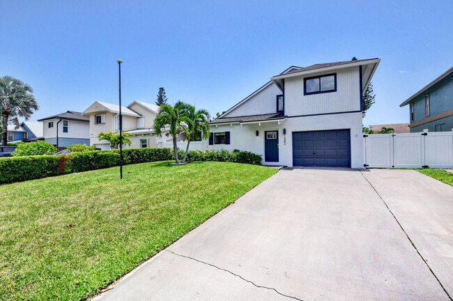 Photo - 2482 Sundy Ave