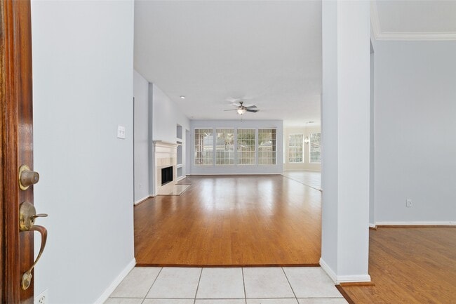 Photo - 12215 Salmon Creek