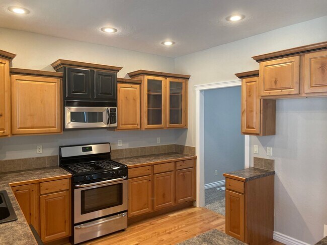 Photo - 5-Bedroom Home in Meridian