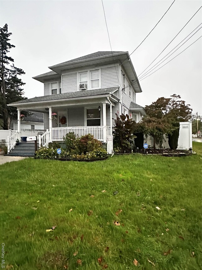 Photo - 37 Redmond Ave