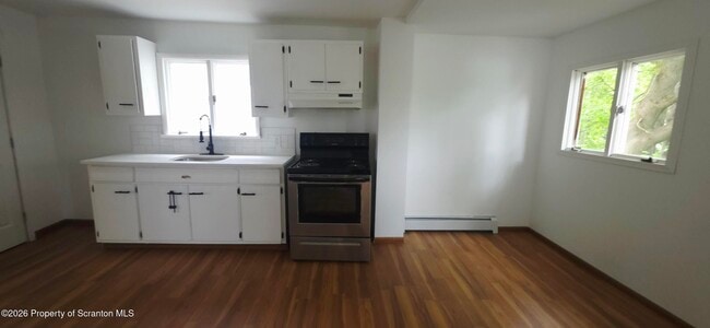 Photo - 151 Wyoming St