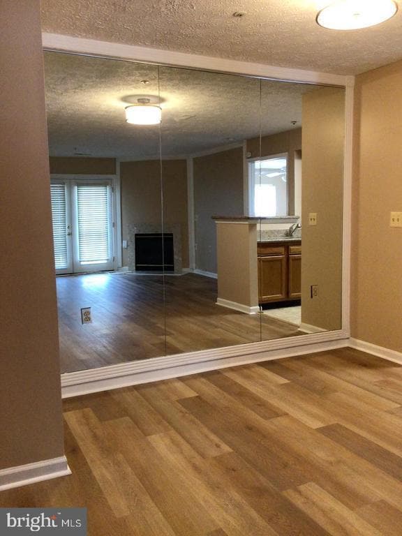 Photo - 8941 Town Center Cir Unit 2-103