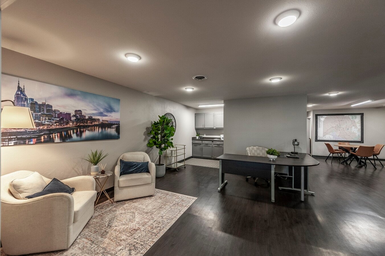 Photo - 405 2 Mile Pike