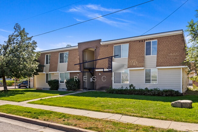 Building Photo - 447 W 4900 S Unit 3