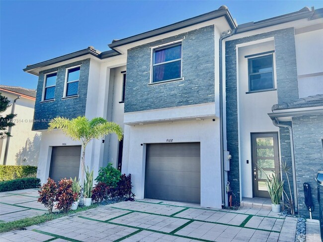 Photo - 9108 NW 158th St Townhome