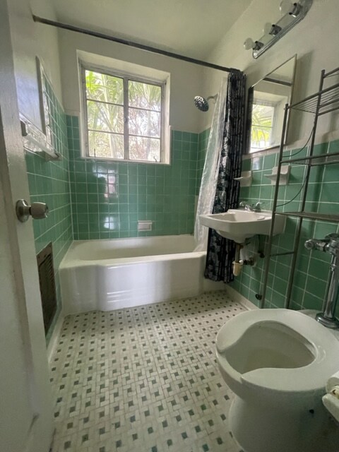 Photo - 1043-1048 8th St