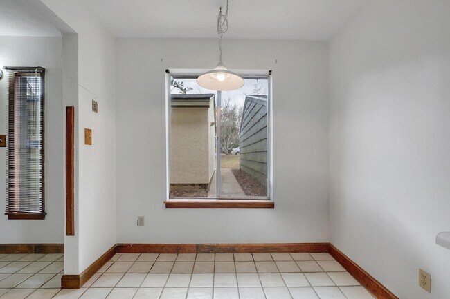 Photo - 3128 Blairstone Ct