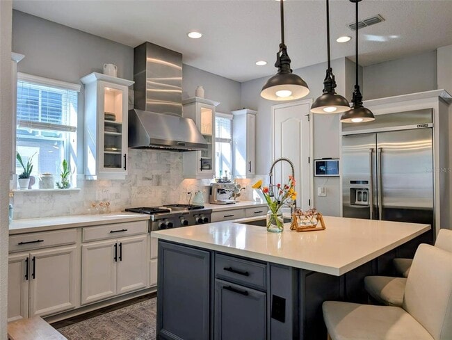 Photo - 876 Landrum Dr