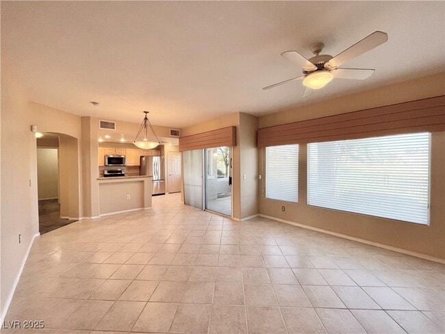 Photo - 10820 Amber Ridge Dr Unit 102
