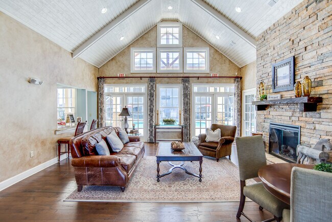 Photo - Highland Hills