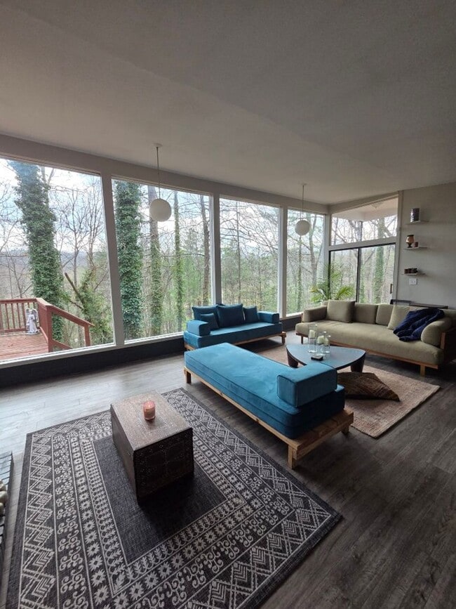 Photo - $1,800 - 3 Bedroom 2 Bathroom Gorgeous and Unique Furnished House in Webster