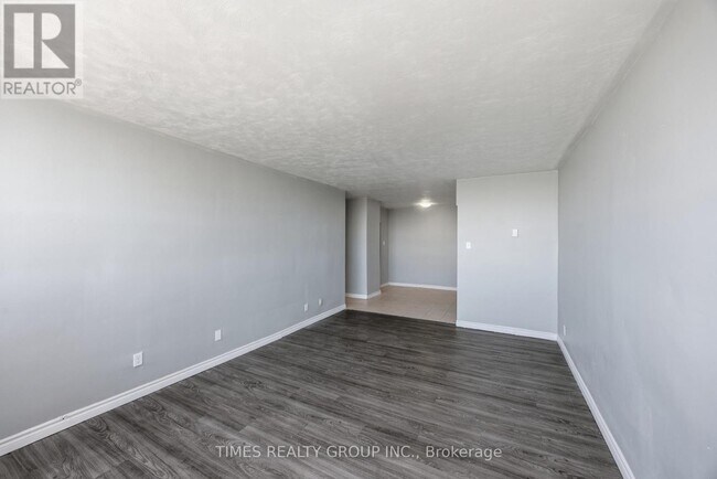 Photo - 212 Brock St Unit 903