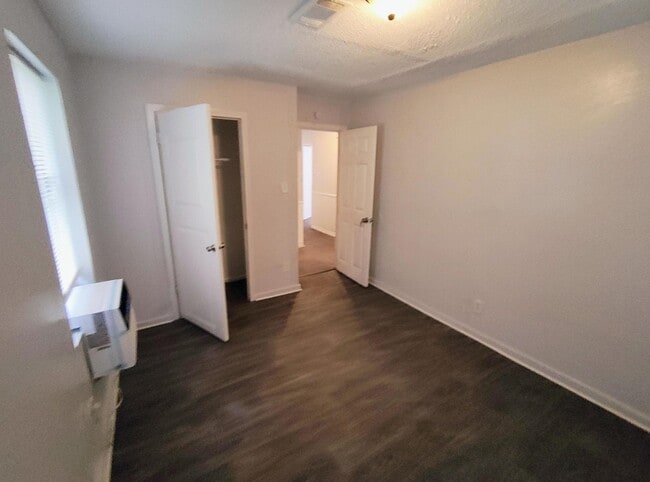 Photo - 293 N Manassas St