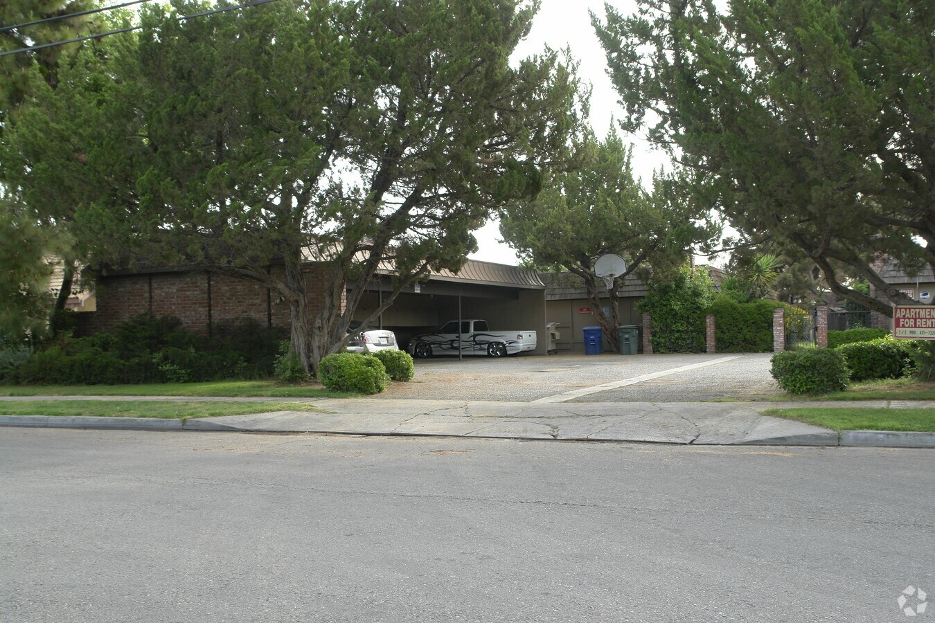 Villa Del Mar Apartments - Villa Del Mar Apartments