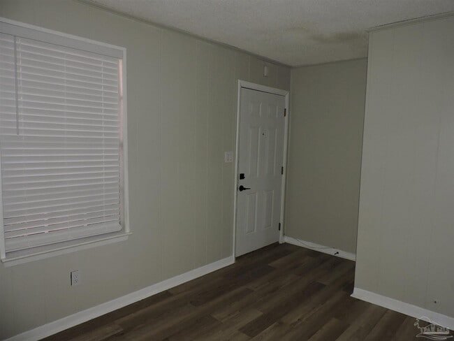 Photo - 830 Calhoun Ave