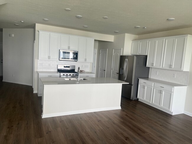 Photo - 7328 Selah Ln