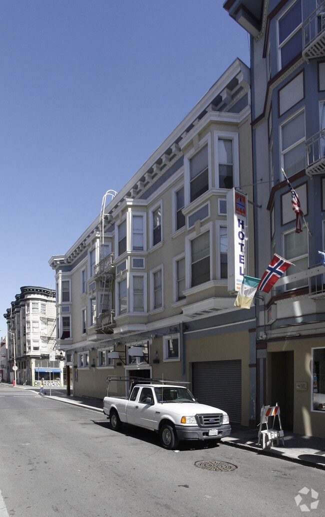 Photo - 132 6th Street