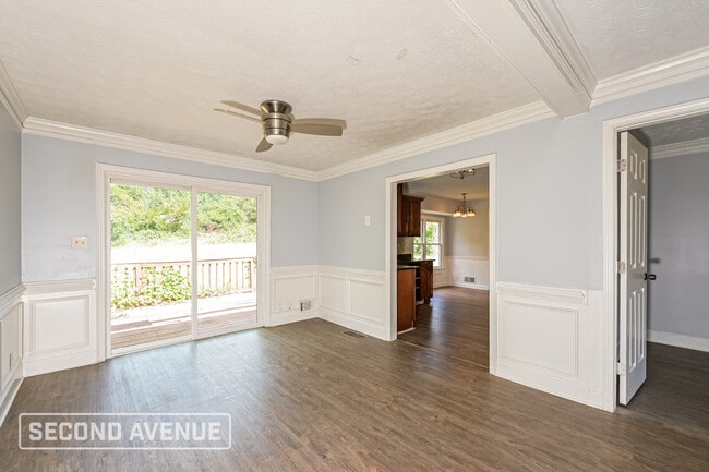 2773 Michelle Cir