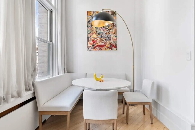 Photo - 20 E 17th St Unit ID1256829P