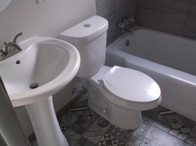 Photo - Arbor View Apartments