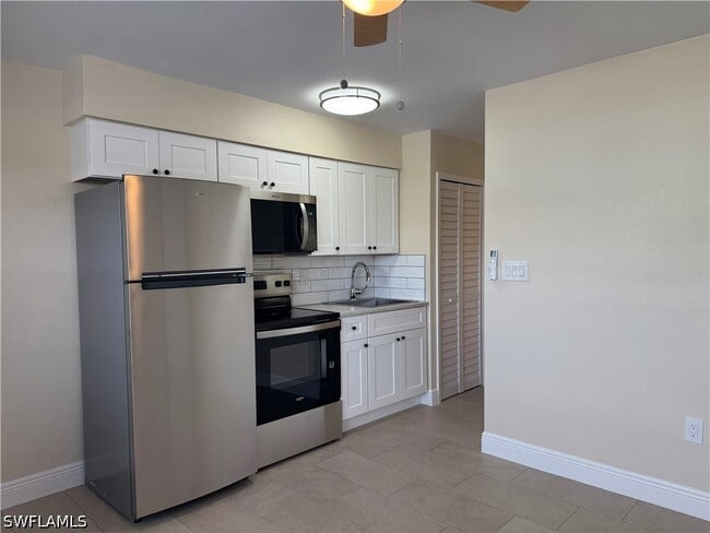13301 First St