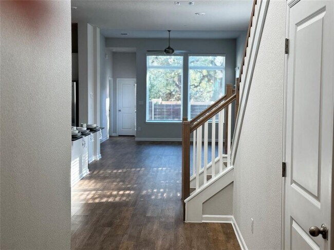 Photo - 3000 Chisholm Trail Rd