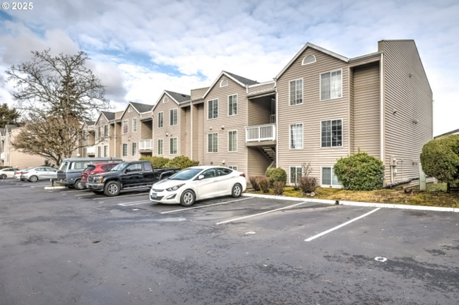 Photo - Updated Upper-Level Condo with Gas Firepla...