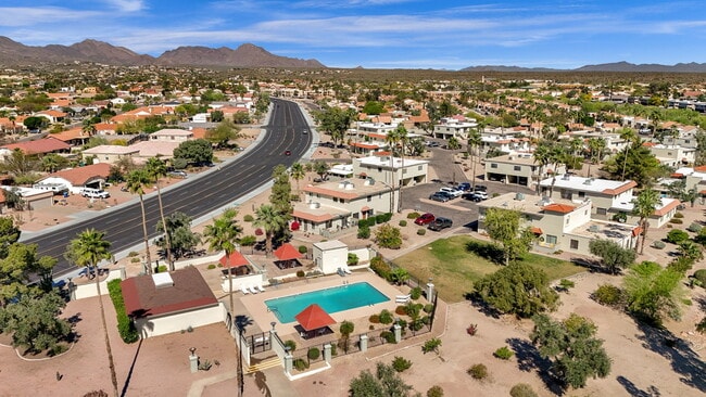 Photo - 14247 N Boxwood Ln