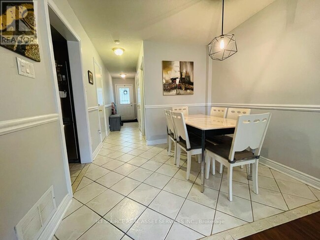 Photo - 2880 Headon Forest Dr