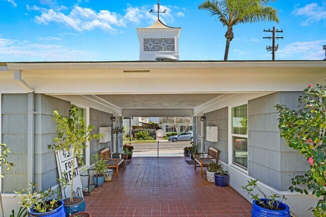 Photo - 5050-70 Marlborough Dr  %% Unidad 5068