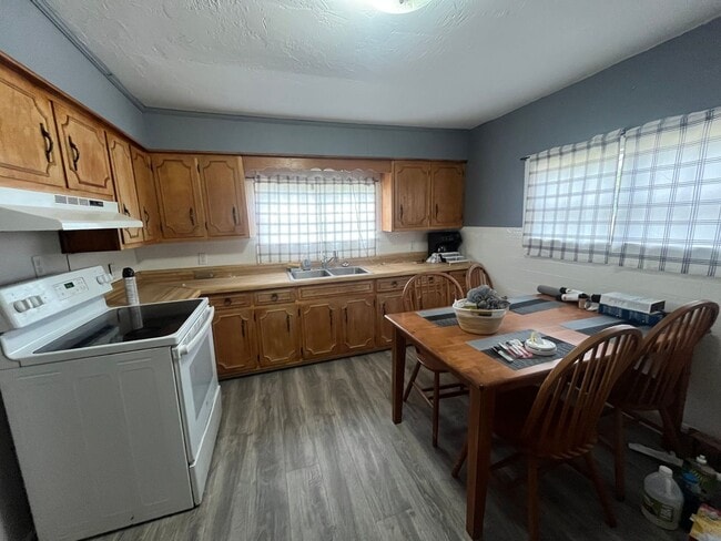 Photo - Charming 2-Bedroom Home for Rent in Lee, FL