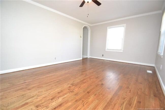 Photo - 720 Brighton Rd