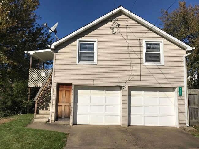 Photo - 861 Brackenridge Ave Unidad Rear