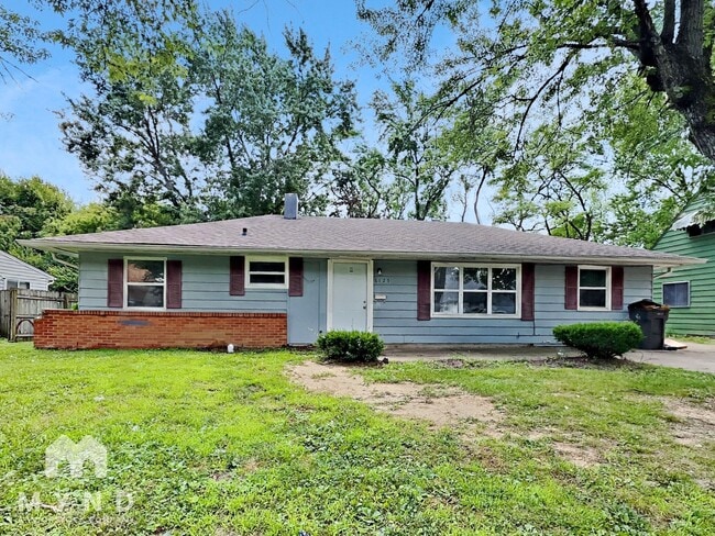 Building Photo - 6125 Roselawn Dr Rental