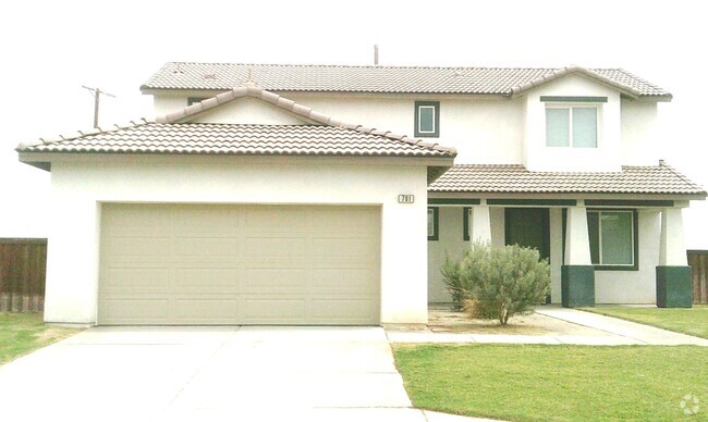Building Photo - Charming House featuring 5 beds/3 baths Av...